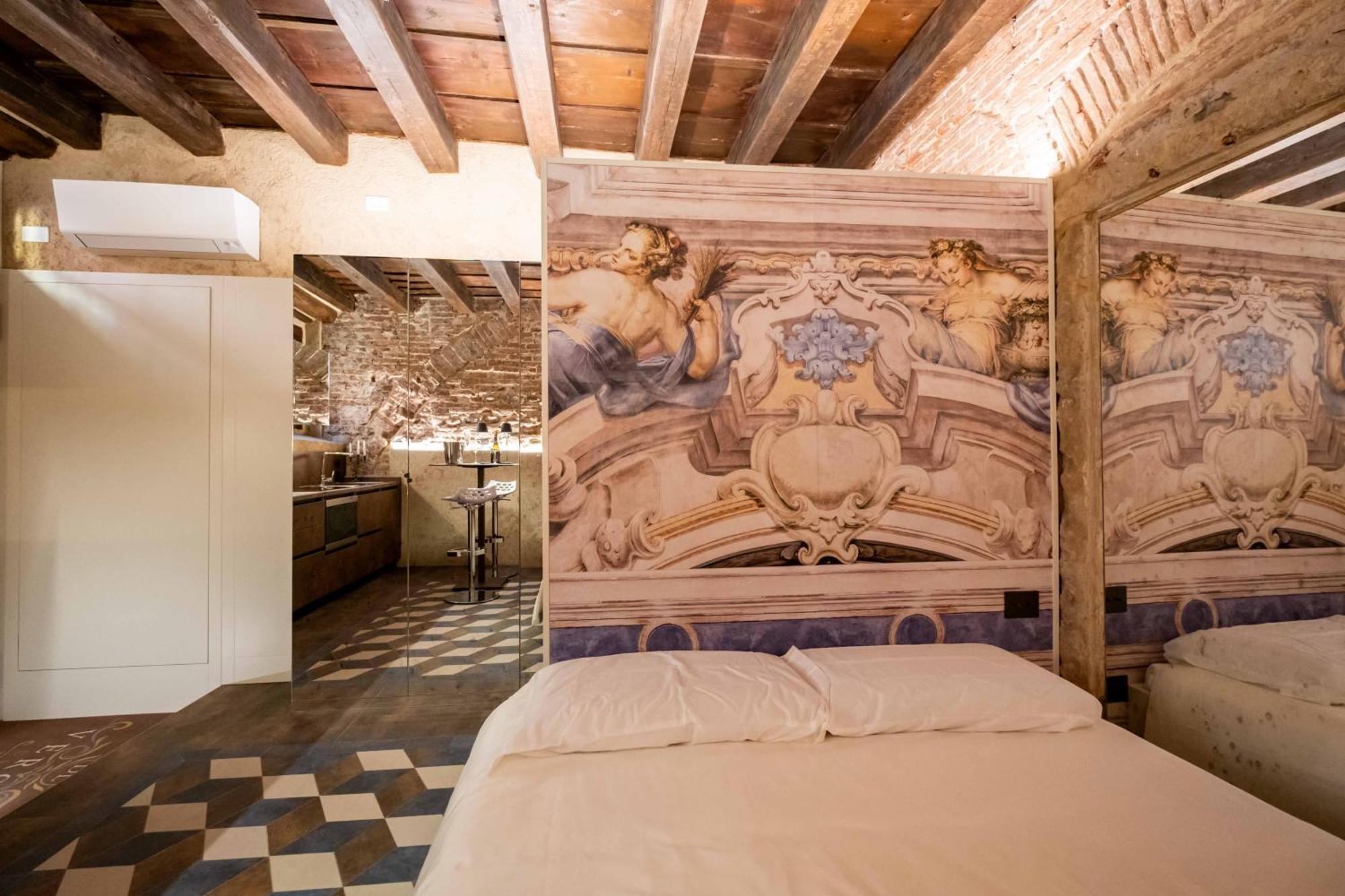 Verona Deluxe Boutique Room Екстер'єр фото